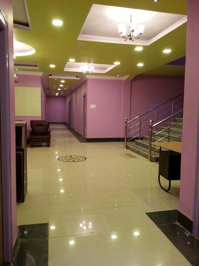 Hotel Sanchita Palace Forbesganj Bagian luar foto